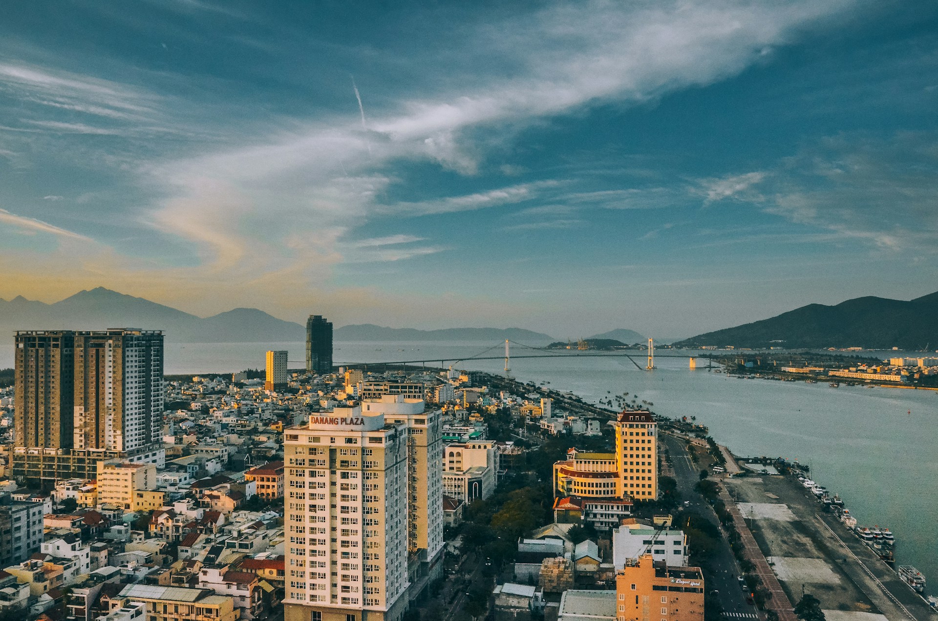 https://home.horasis.org/wp-content/uploads/2024/02/anh-nguyen-Zj0ICCMaWmk-unsplash-1.jpg